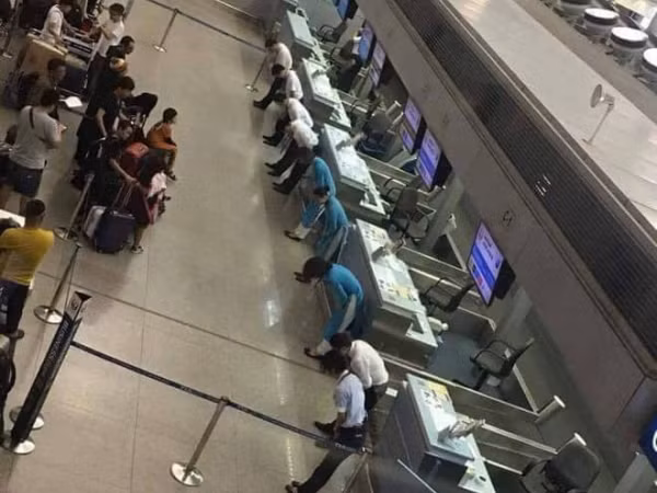 Hình ảnh đẹp đang được chia sẻ rộng rãi trên các trang mạng xã hội.
