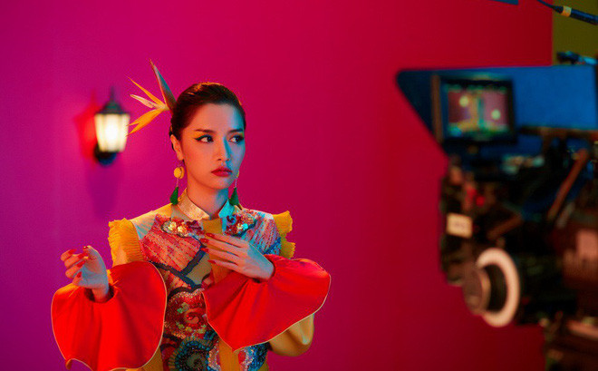 "Bùa yêu" tăng tốc, được dự đoán có khả năng đạt 100 triệu lượt xem trước "Chạy ngay đi" ảnh 2