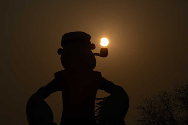 Tạo hình đặc biệt được người dân Bắc Kinh ghi lại