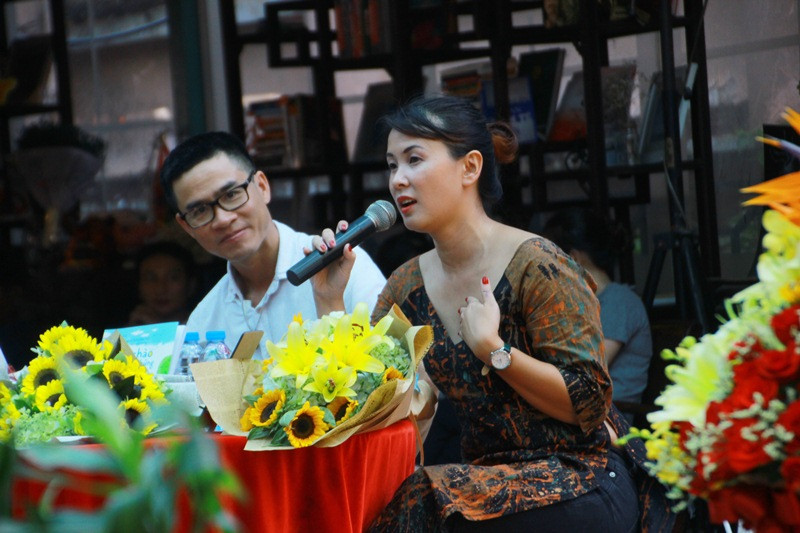 Không con đường nào là dễ dàng, văn chương là cuộc chơi dành cho những người kiên nhẫn