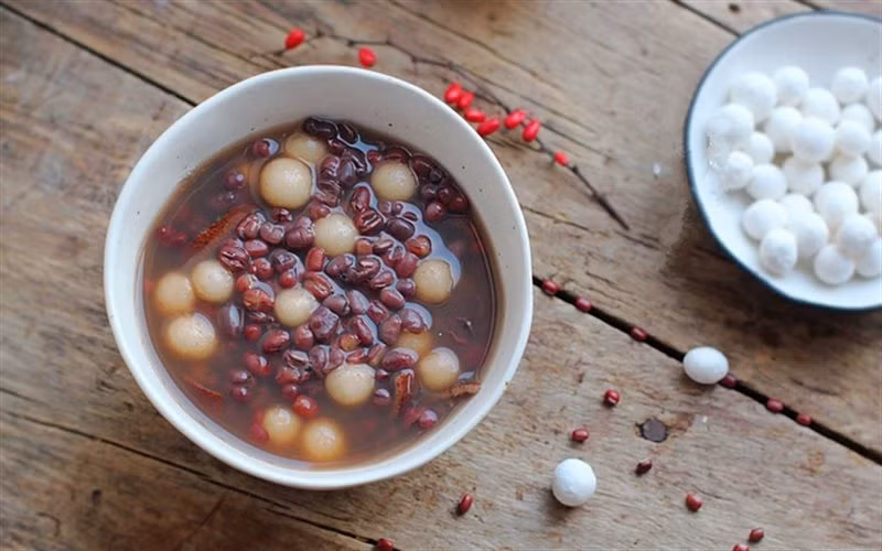 Các món ăn "huyền thoại" mà các sĩ tử thường ăn và thường tránh trong mùa thi ảnh 2