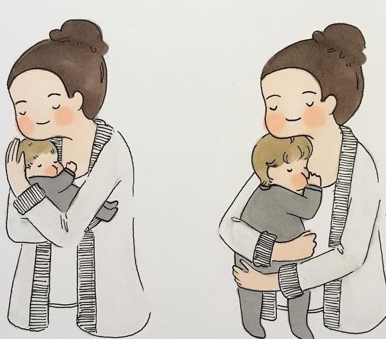 Từ những năm tháng đầu tiên của cuộc đời, mẹ luôn bên cạnh chăm sóc từ bữa ăn đến giấc ngủ.