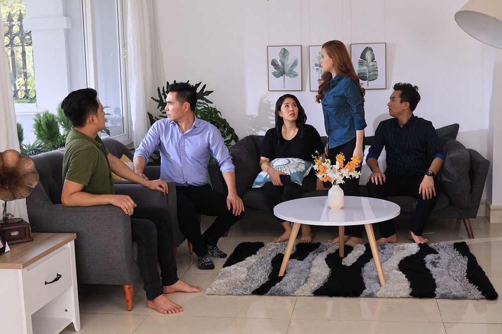 Bộ phim Gạo nếp gạo tẻ tỏ ra thiếu sức hút những tập về sau.