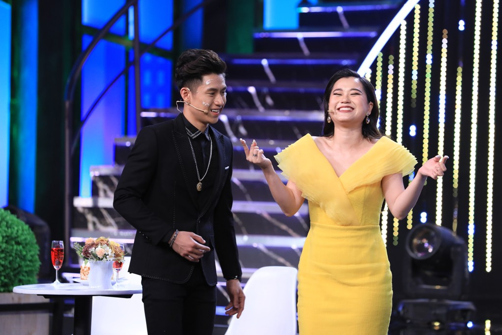 Kê Anh Trung liên tục rơi vào tình huống khó xử với Lâm Vĩ Dạ.