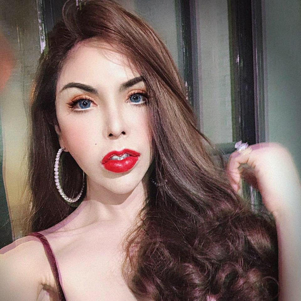 "Hiện tượng mạng" LinDa.