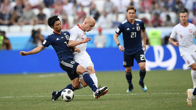 Nhật Bản trở thành đại diện duy nhất của châu Á vượt qua vòng bảng.