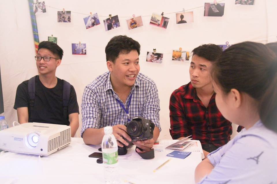 Là chương trình hướng nghiệp do học sinh tổ chức nên