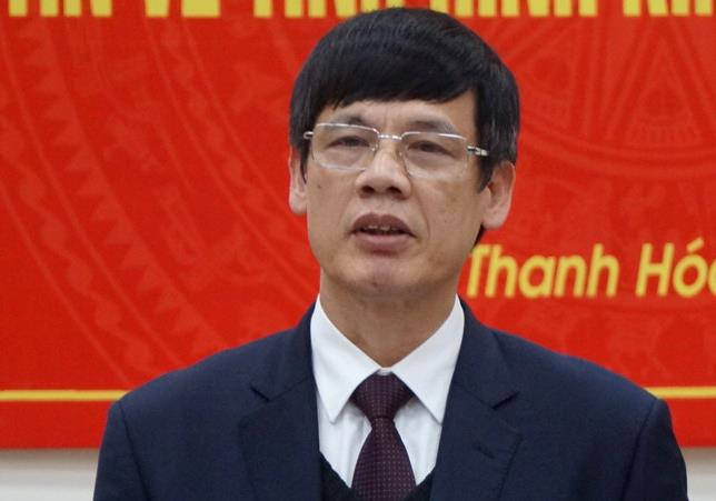 Chủ tịch UBND tỉnh Thanh Hóa Nguyễn Đình Xứng chỉ đạo xem xét xử lý kỷ luật đối với hiệu trưởng, các phó hiệu trưởng trường THPT chuyên Lam Sơn. Ảnh: Nguyễn Dương. Chủ tịch UBND tỉnh Thanh Hóa Nguyễn Đình Xứng chỉ đạo xem xét xử lý kỷ luật đối với hiệu trưởng, các phó hiệu trưởng trường THPT chuyên Lam Sơn. Ảnh: Nguyễn Dương.