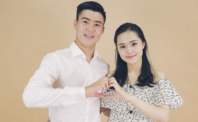Đội phó U23 Việt Nam và bạn gái xinh đẹp Nguyễn Quỳnh Anh.