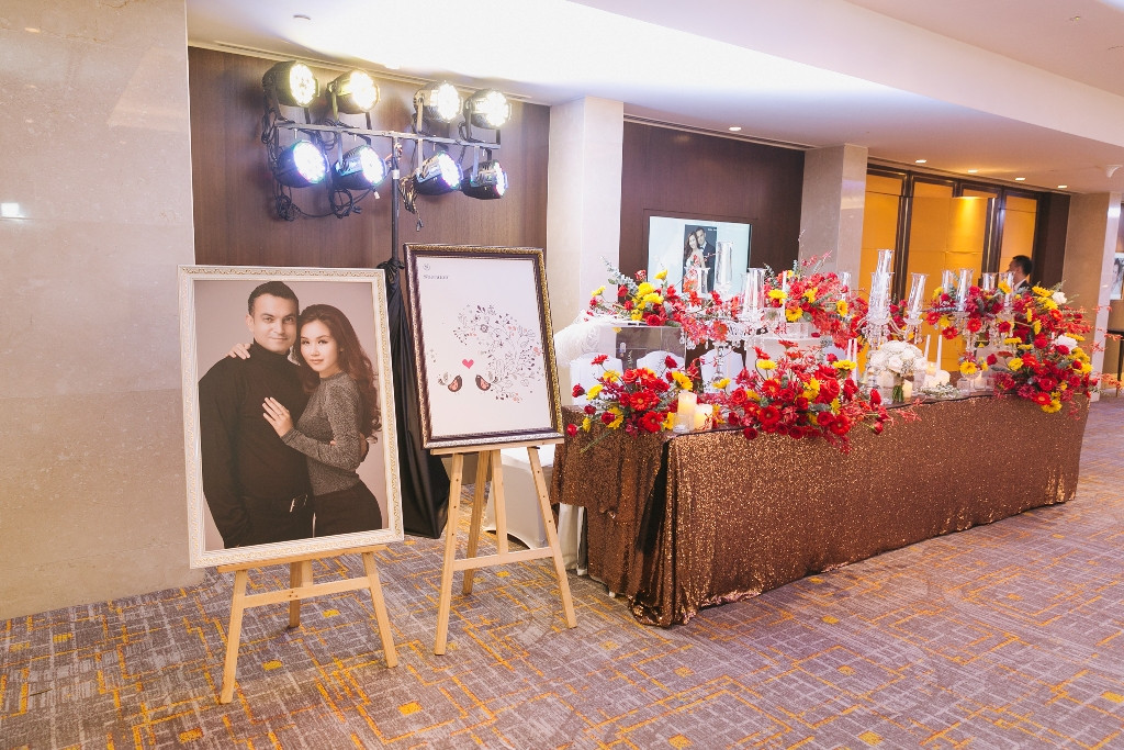 Tổ chức cùng lúc, tiệc cưới của Lê Hiếu và Võ Hạ Trâm đều hoành tráng và ngập tràn sắc hoa ảnh 10