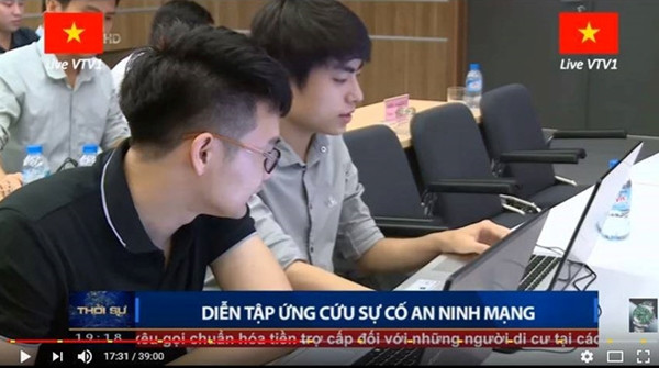 4 trai đẹp khóa Facebook, quyết không chia sẻ thông tin sau bức ảnh "gây bão" MXH ảnh 3