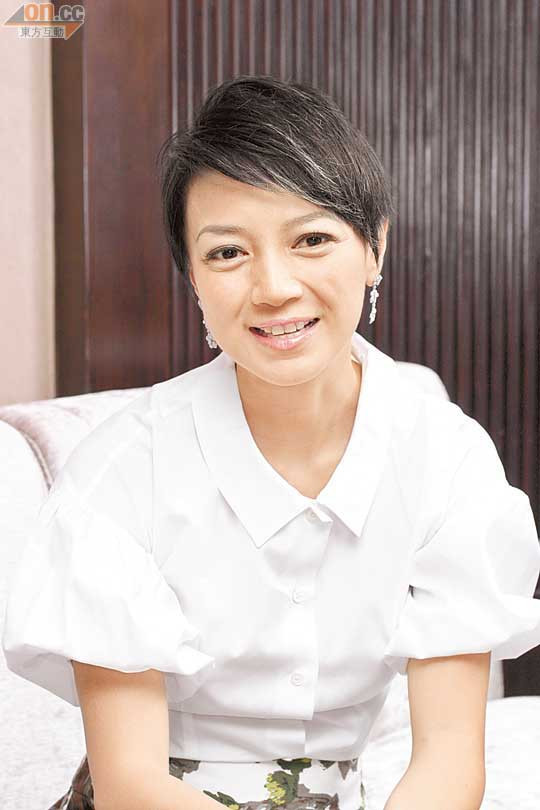 Nhan sắc hiện nay của Hoa hậu Hong Kong 1995.