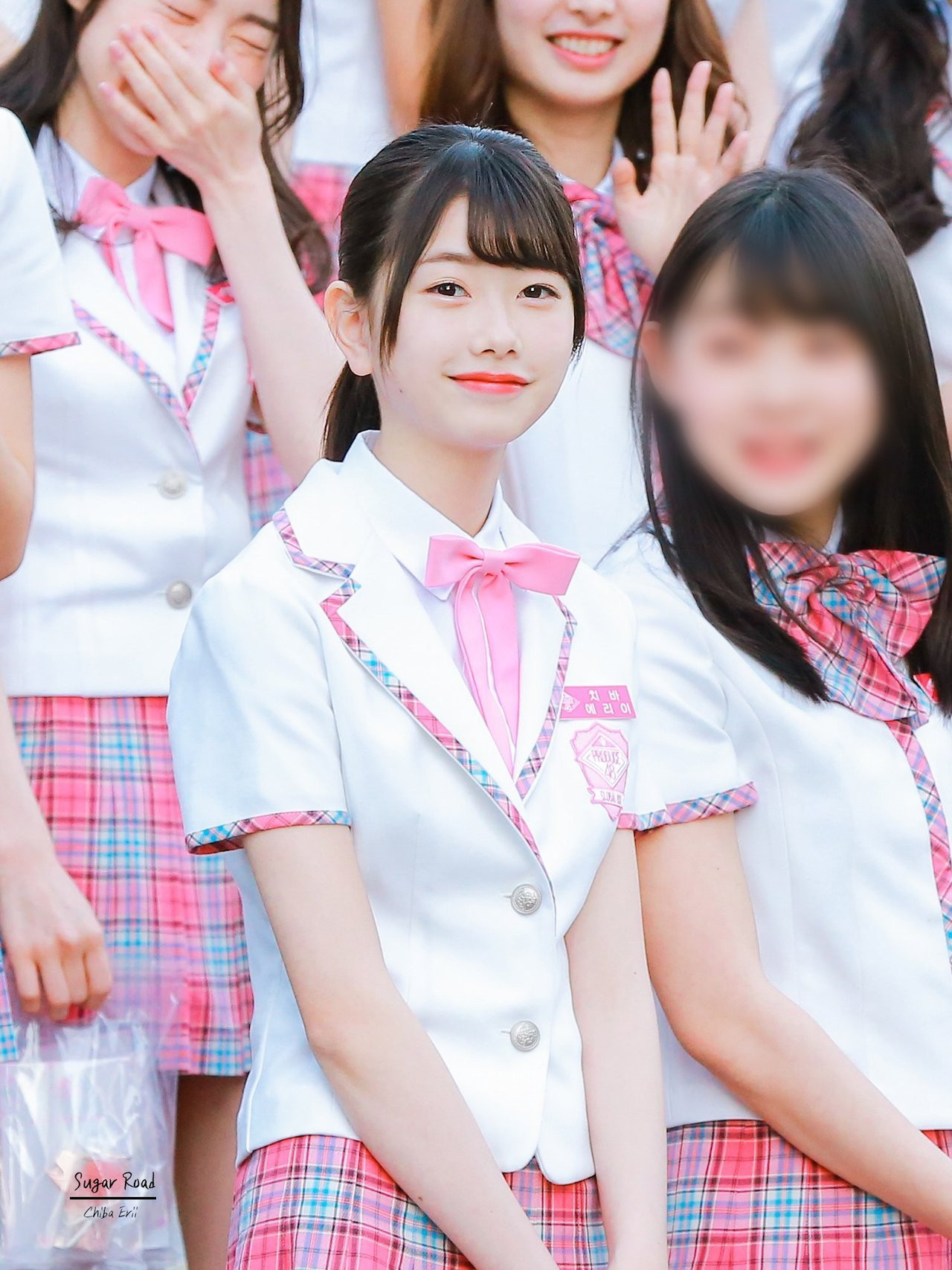 Chiba Erii tâm sự với mẹ mình rằng Produce 48 quá áp lực.