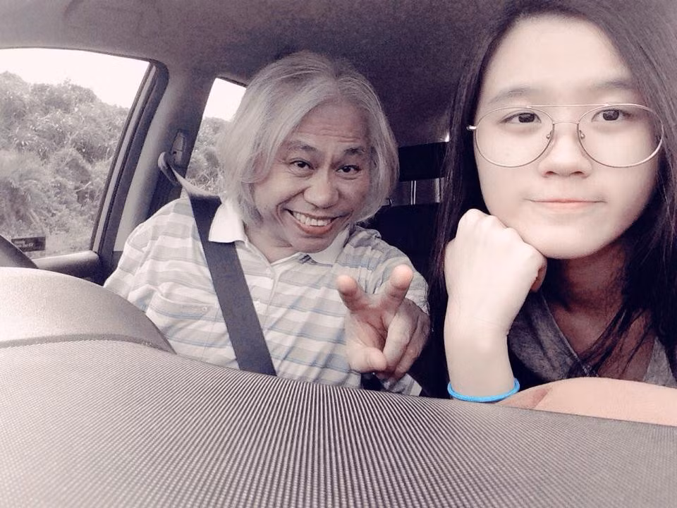 Mối tình "ông cháu" gây xôn xao 6 năm trước.