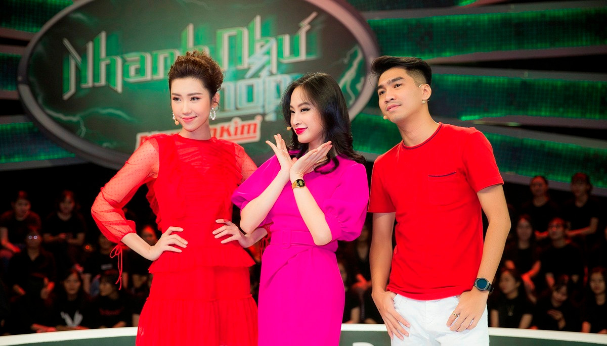 Xuất hiện tại gameshow ăn khách Nhanh như chớp, Thúy Ngân tiếp tục hội ngộ hai bạn chơi - diễn viên Angela Phương Trinhvà hot streamer Pew Pew
