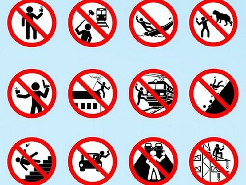 Chính phủ Nga phải ban hành những cảnh báo để giúp người dân chụp ảnh "tự sướng" được an toàn Chính phủ Nga phải ban hành những cảnh báo để giúp người dân chụp ảnh "tự sướng" được an toàn
