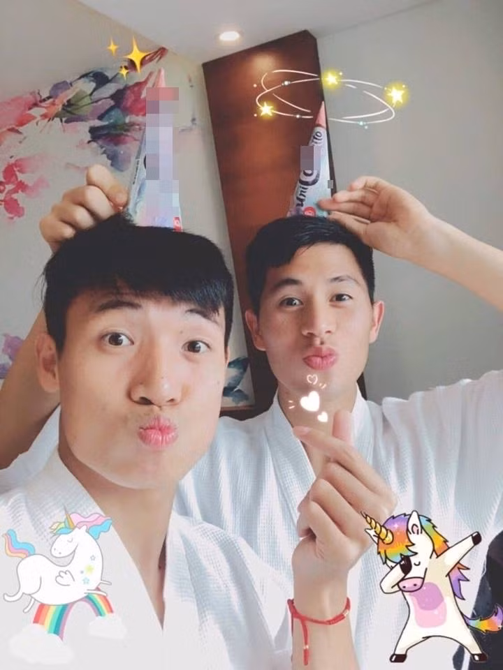 Cặp đôi Dũng - Trọng cực kỳ thân thiết khiến fan ôm tim...