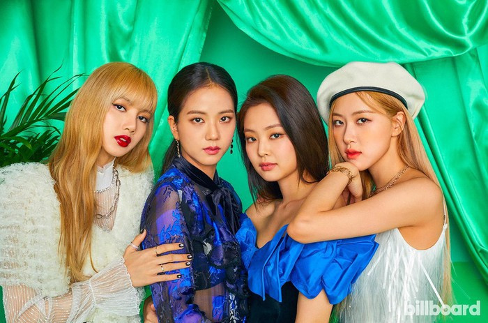 Billboard gọi BLACKPINK là &quot;những nữ hoàng mới của K-Pop&quot;.