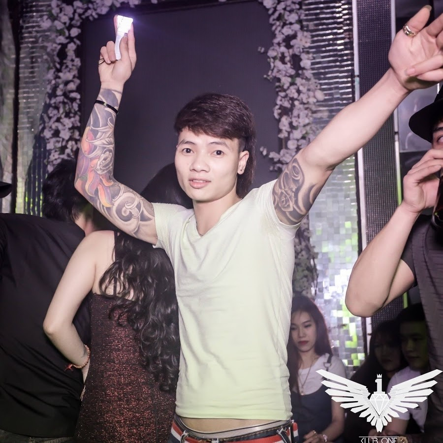 Cư dân mạng hi vọng Khá "Bảnh" có thể cải tạo tốt và sớm trở về với gia đình. Cư dân mạng hi vọng Khá "Bảnh" có thể cải tạo tốt và sớm trở về với gia đình.