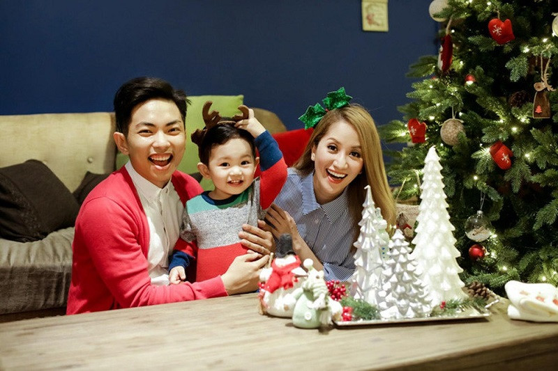 Phép màu của ông già Noel không có thật nhưng phép màu của ba mẹ thì mãi diệu kỳ! ảnh 3