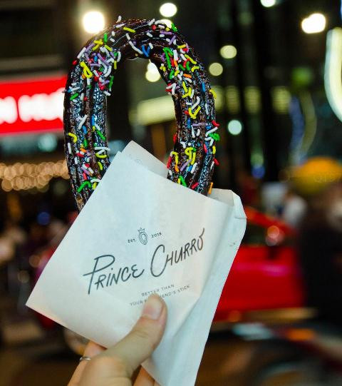 Gợi ý mùa Valentine: Những góc phố tha hồ "chu du" dù... không có "gấu"! ảnh 10