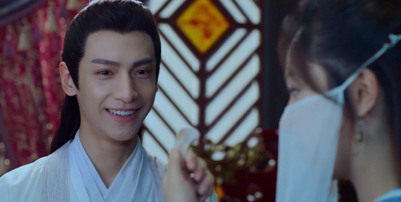 Sự xuất hiện của Nhuận Ngọc...