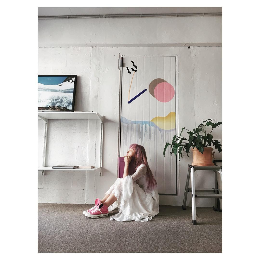 Tính cách của Hani khiến nhiều người cho rằng cô ấy có khá nhiều phong cách khi hẹn hò. 