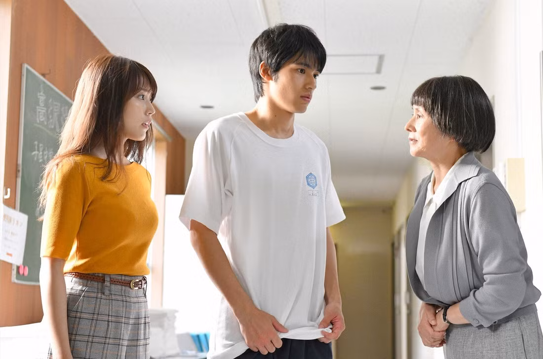Okada Kenshi: “Mỹ nam học đường” mới toanh đang “bỏ bùa” khán giả truyền hình Nhật Bản ảnh 14