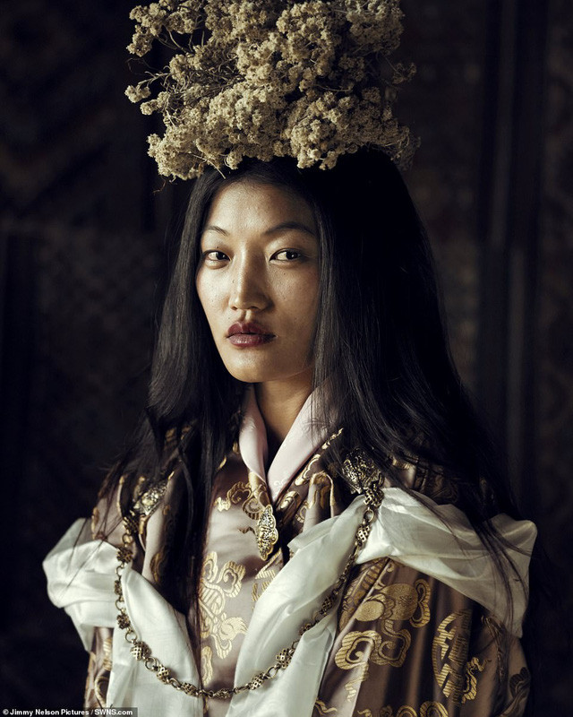 Một phụ nữ thuộc bộ lạc Scarchop ở Bhutan.