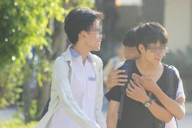 Nhiều thi sinh tỏ rõ sự vui mừng trên khuôn mặt.