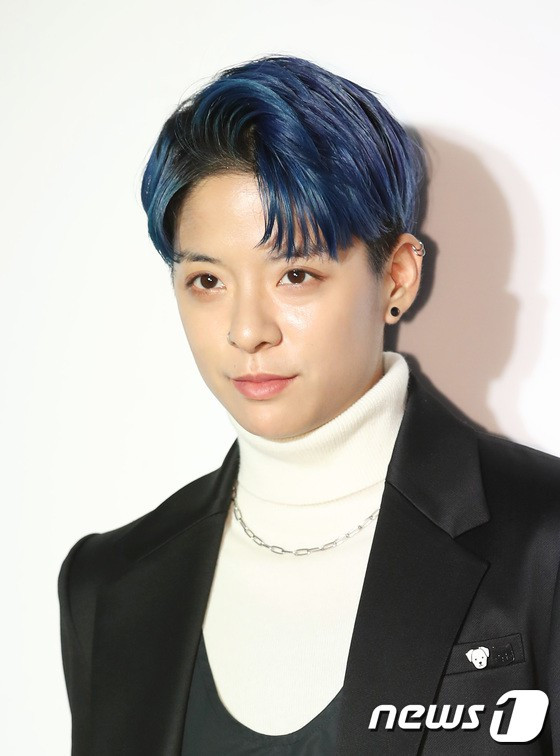 Bí kíp diện đồ đen trắng tuy đơn giản mà vẫn tỏa sáng như sao Hàn ảnh 8