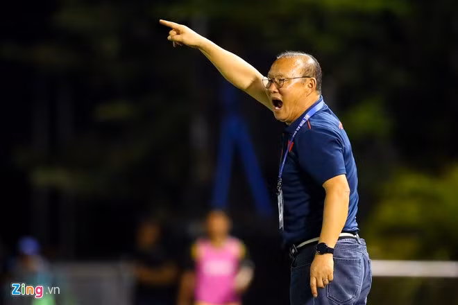 Seo Jung-hwang cho rằng HLV Park chịu nhiều áp lực tại SEA Games 30.