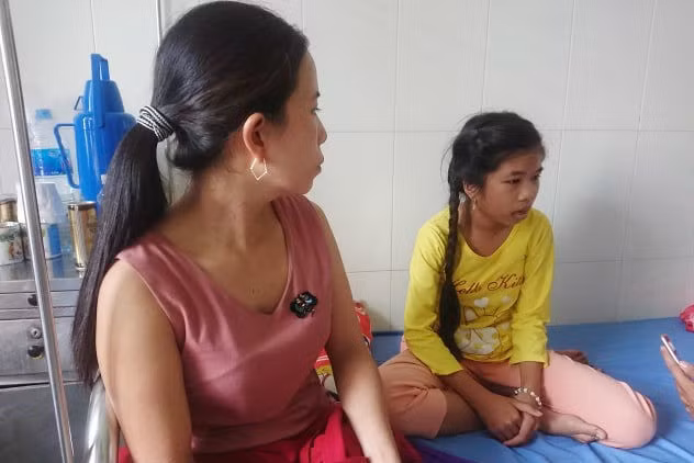 Diễm H. luôn được mẹ ở bên cạnh động viên.