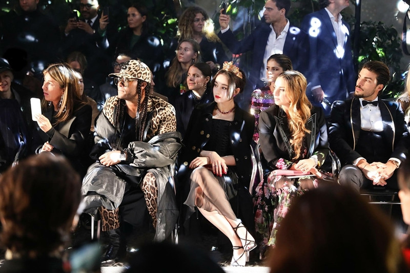 Đây chính là đối thủ của Phạm Băng Băng trong “cuộc chiến” nữ hoàng C-Biz! ảnh 1