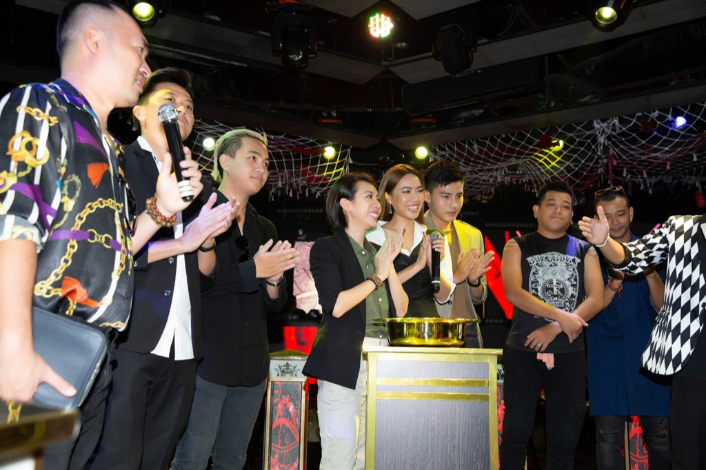 Phim điện ảnh "Chị Mười Ba" của Thu Trang triệu tập anh tài trong buổi ra mắt cực ngầu ảnh 1