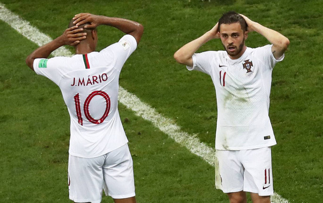 Sự thất vọng của các cầu thủ Bồ Đào Nha.