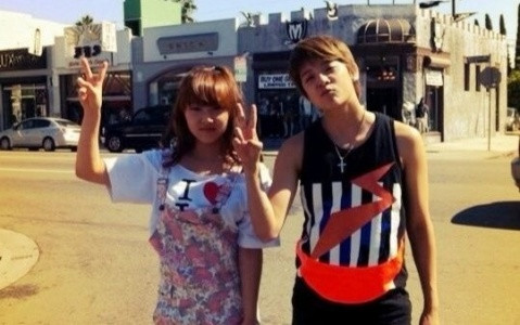 Phát hờn với những đôi bạn yêu thương nhau hết mực của các cô nàng K-Pop ảnh 2