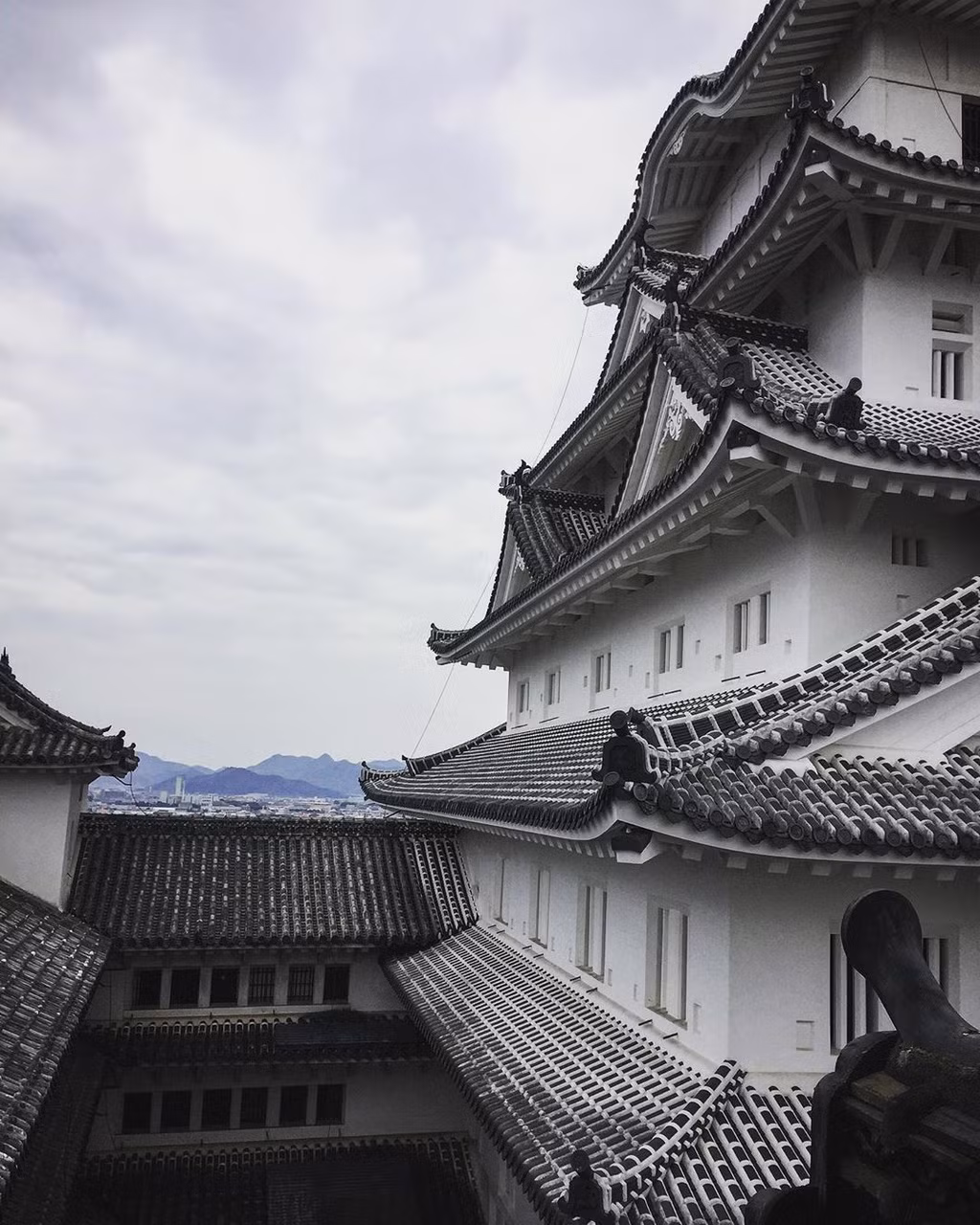 Ảnh: aliyah.ua, jyosuikanbei.
