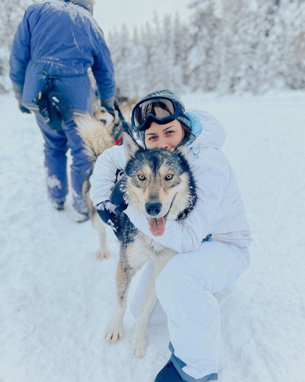 Ảnh: Britttlaz, pewpewnava.