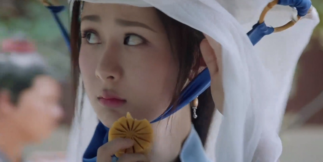 Lẽ ra chỉ một mình Cẩm Mịch phải lịch kiếp, cớ sao trần gian lại đông vui thế này?