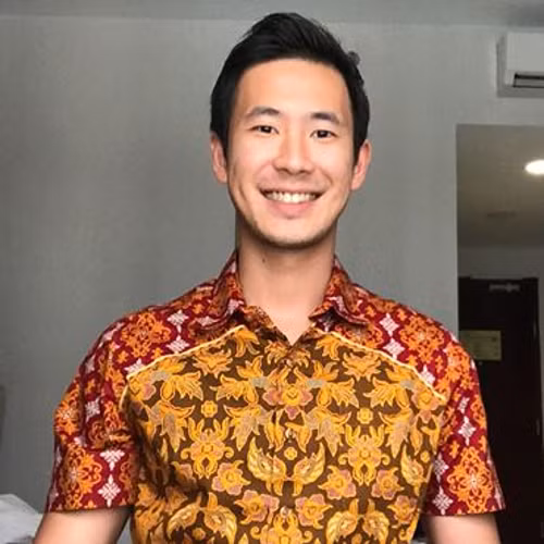 Cậu út Chan Heng Joon.