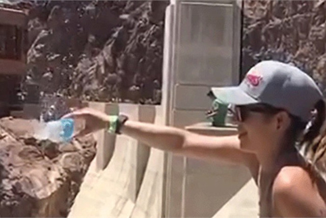 Tin đuợc không, ở những nơi này trọng lực dường như không tồn tại ảnh 2