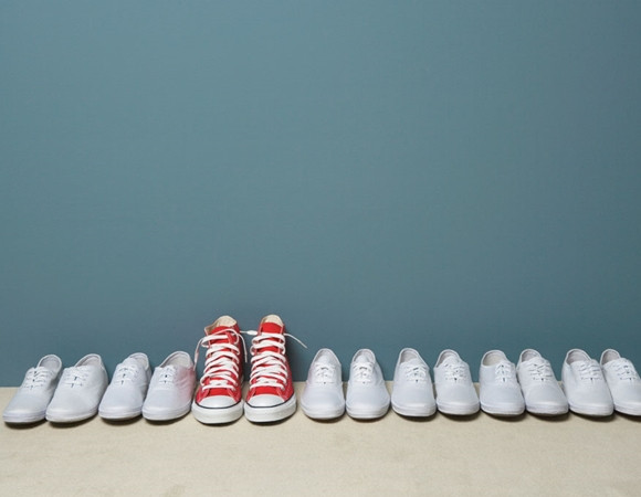 Một trong những lời khuyên được nhiều người đưa ra nhất: Hãy là chính mình, dù mình khác biệt đến đâu.