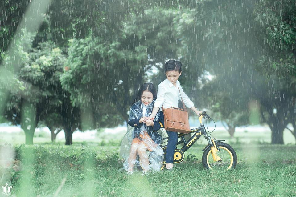 Ngắm bộ ảnh “Em gái mưa” phiên bản nhí cực đáng yêu đến Hương Tràm cũng phải thích mê ảnh 13