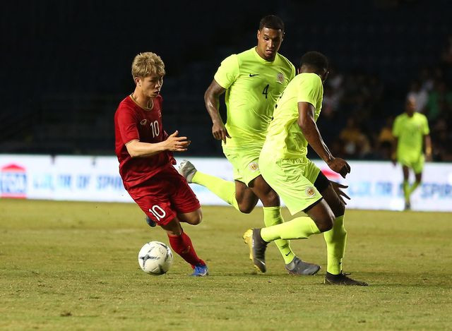 Công Phượng sẽ sang châu Âu chơi bóng trong khoảng 1 năm. Ảnh: Huyền Trang.