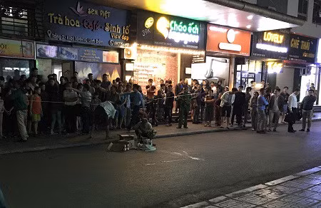 Cơ quan CSĐT Công an quận Hoàng Mai đã khởi tố vụ án để tiếp tục điều tra, làm rõ.