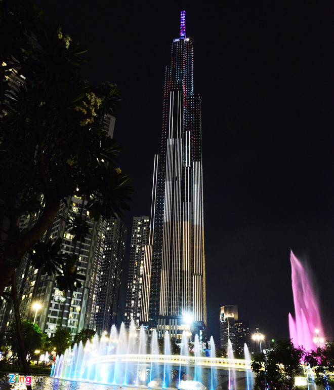 Tòa nhà Landmark sẽ là nơi bắn pháo hoa đón giao thừa Kỷ Hợi tại TP.HCM. Ảnh: Lê Quân.