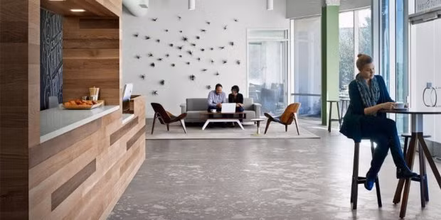 Evernote: Evernote thường xuyên tổ chức các quá học về xây dựng đội nhóm cho nhân viên thông qua “Học viện Evernote”.