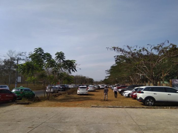 Được biết, đây là buổi họp phụ huynh của trường Quốc Tế Châu Á Thái Bình Dương Gia Lai. (Thành phố Pleiku, Gia Lai).