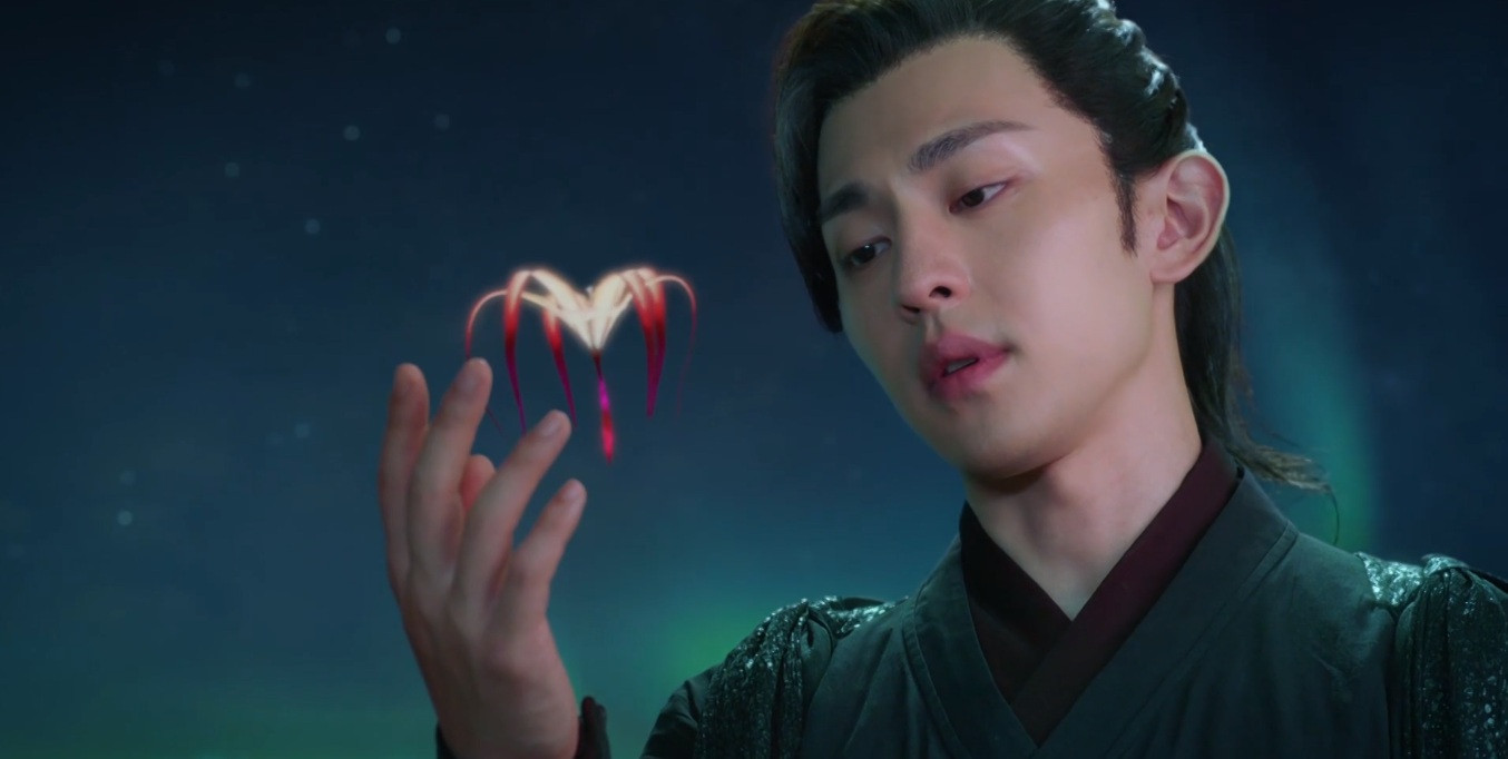 Vì không muốn sống mà không có Cẩm Mịch, Húc Phượng từ chối ăn Bồng Vũ để hóa giải phản phệ của kim đan.